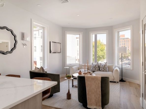 181 Maverick Street 2, Boston MA 02128