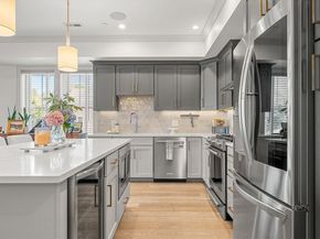 251 Minot St 6, Boston MA 02124