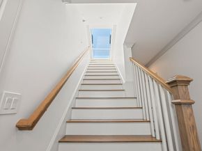251 Minot St 6, Boston MA 02124