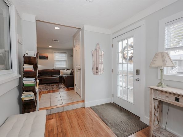 34 Brookline Ave, Hull MA 02045