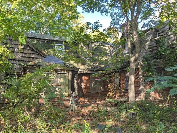34 Ring Rd, Plympton MA 02367