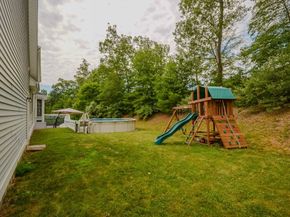8 Autumn Gate Cir, Millbury MA 01527