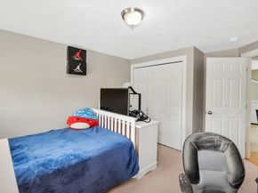 8 Autumn Gate Cir, Millbury MA 01527