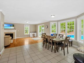 8 Autumn Gate Cir, Millbury MA 01527