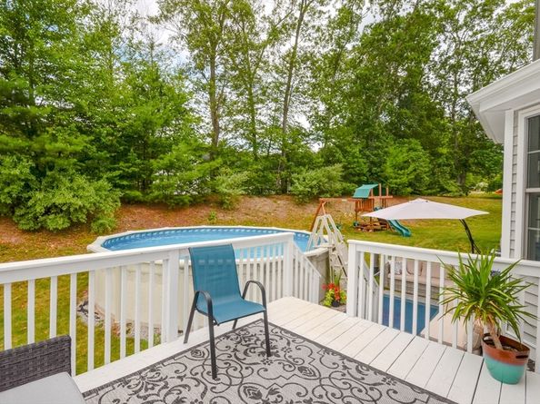 8 Autumn Gate Cir, Millbury MA 01527