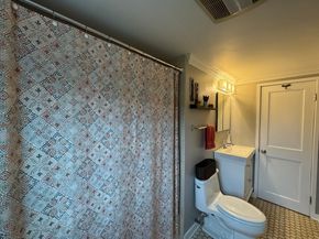 5 Riverbank Rd, Salem MA 01970