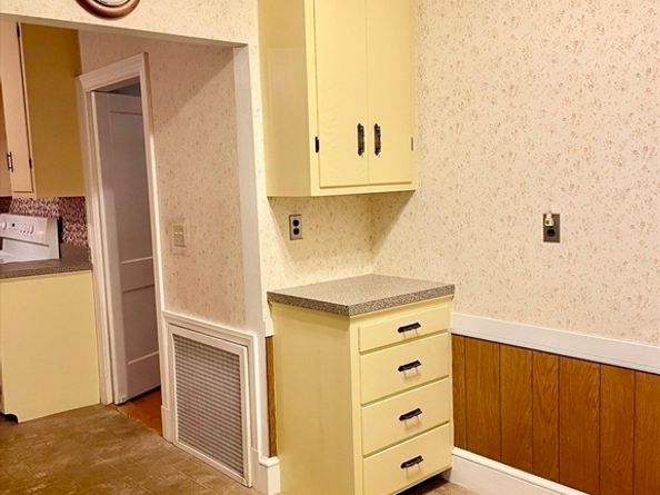 137 Boylston St, Brockton MA 02301