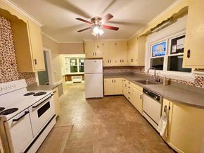 137 Boylston St, Brockton MA 02301