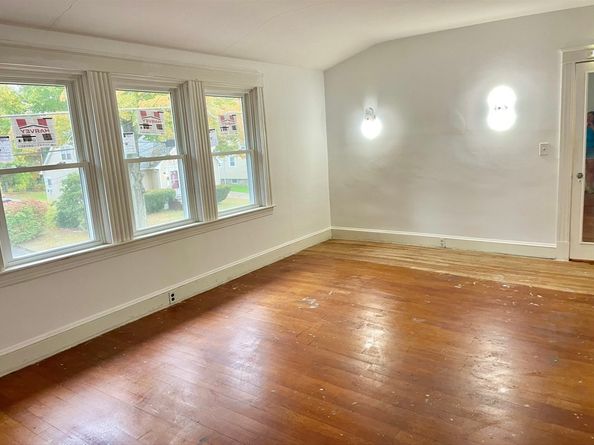 137 Boylston St, Brockton MA 02301
