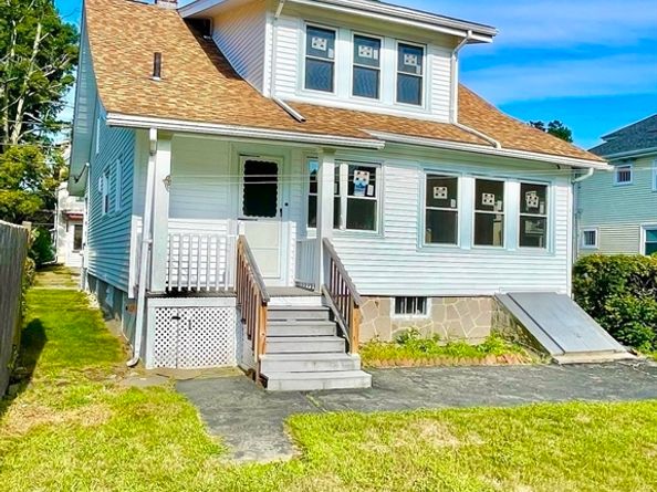 137 Boylston St, Brockton MA 02301