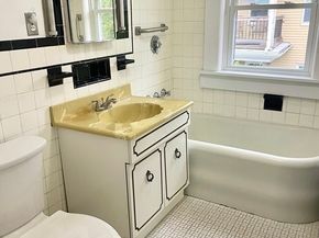 137 Boylston St, Brockton MA 02301