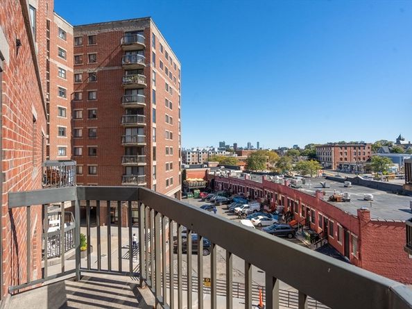 15 N Beacon St 410, Boston MA 02134