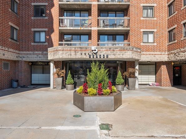 15 N Beacon St 410, Boston MA 02134
