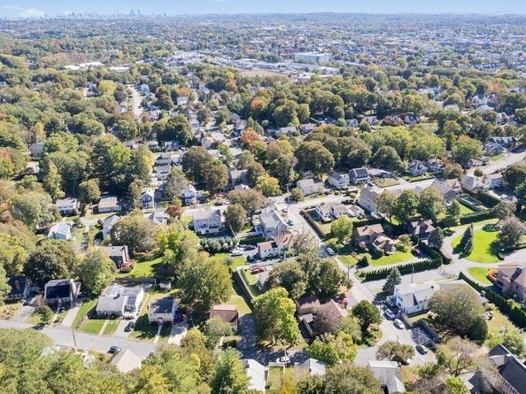 14 Willard Street, Waltham MA 02451