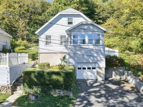 14 Willard Street, Waltham MA 02451