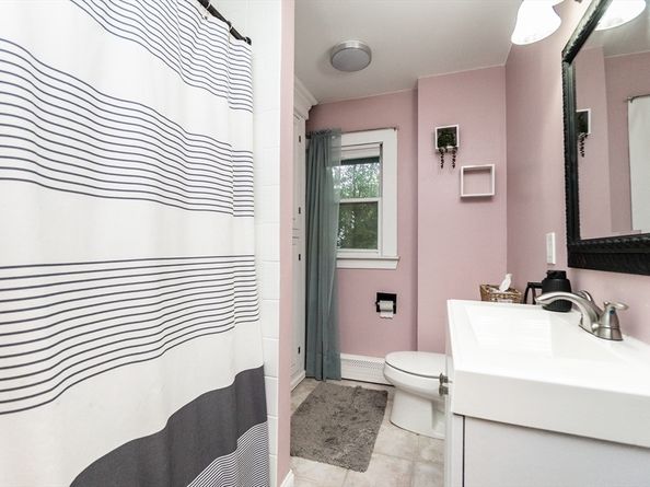 21 Spear Ave, Walpole MA 02081