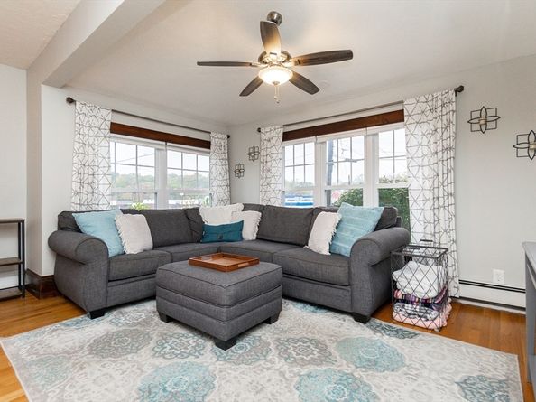 21 Spear Ave, Walpole MA 02081