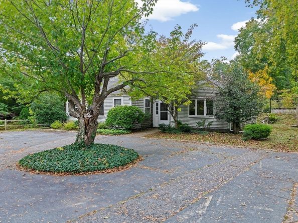 89 Ripley Rd, Cohasset MA 02025