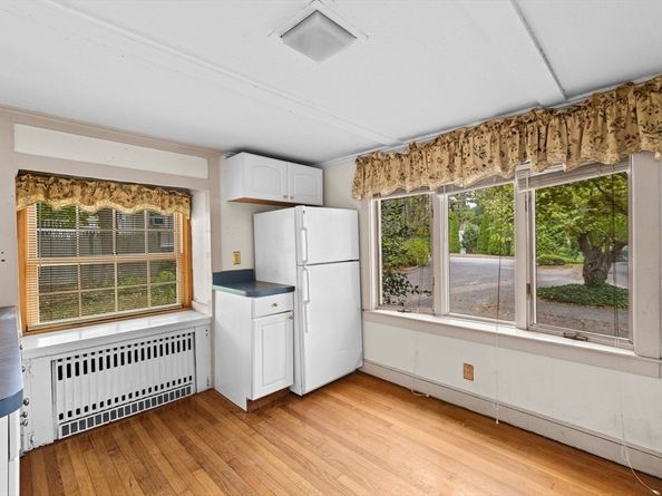 89 Ripley Rd, Cohasset MA 02025