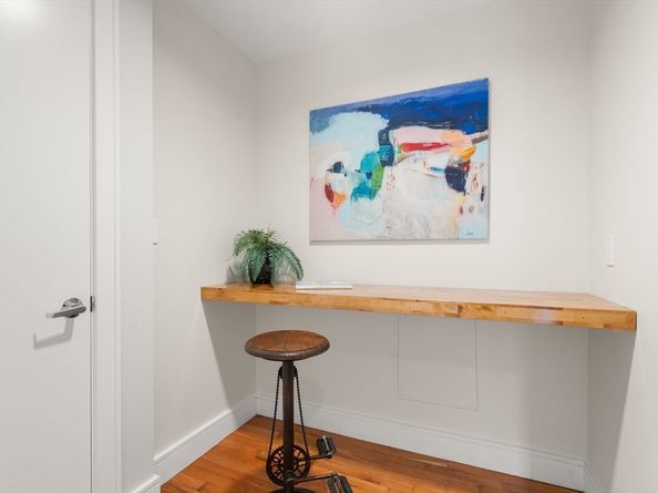 2400 Beacon St 112, Boston MA 02467