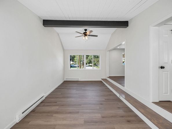 10 Gassett Rd, Westford MA 01886