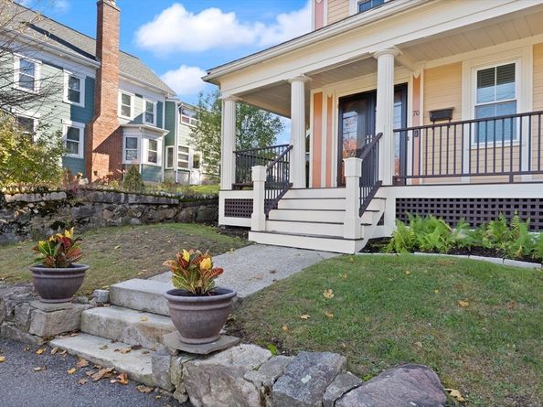 70 School St, Waltham MA 02452