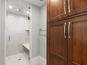 70 School St, Waltham MA 02452