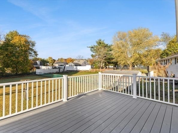 70 Carlisle St, Brockton MA 02302