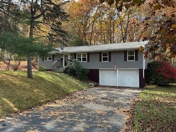 35 Laurel Hill Ln