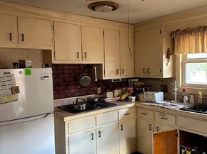 35 Laurel Hill Ln, Holden MA 01520
