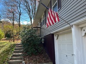 35 Laurel Hill Ln, Holden MA 01520