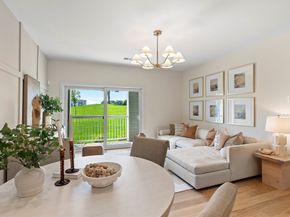 399 Neponset 211, Canton MA 02021