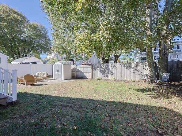 19 Arnold Ave, Peabody MA 01960