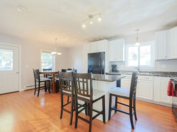 19 Arnold Ave, Peabody MA 01960