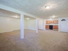 19 Arnold Ave, Peabody MA 01960