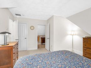 141 Cortland Dr, North Andover MA 01845