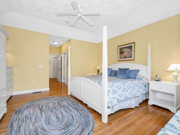 141 Cortland Dr, North Andover MA 01845