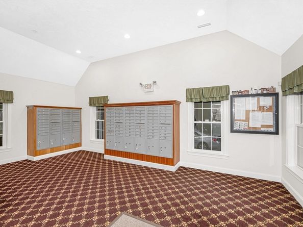 141 Cortland Dr, North Andover MA 01845