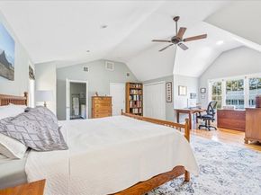 20 Edward Dr, Pembroke MA 02359