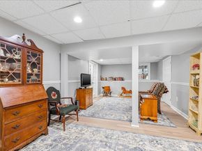 20 Edward Dr, Pembroke MA 02359