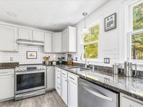 20 Edward Dr, Pembroke MA 02359