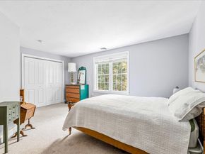 20 Edward Dr, Pembroke MA 02359