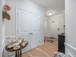 4 Francis Dr 207, Andover MA 01810