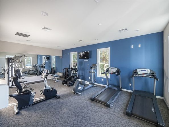 4 Francis Dr 207, Andover MA 01810