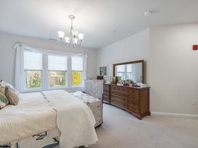 4 Francis Dr 207, Andover MA 01810