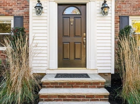 461 Centre St, Milton MA 02186