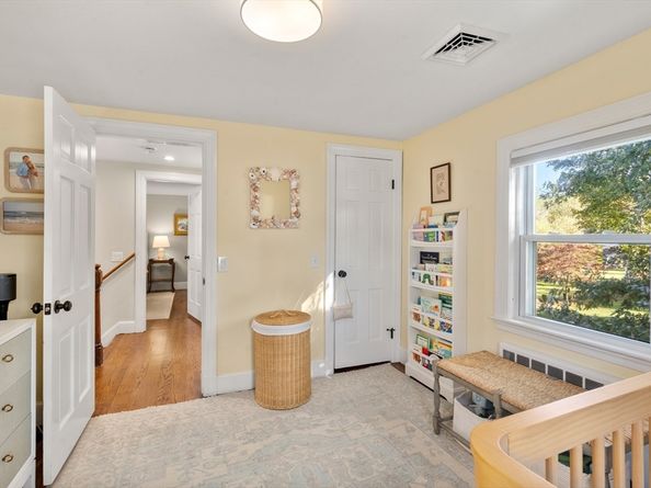 461 Centre St, Milton MA 02186