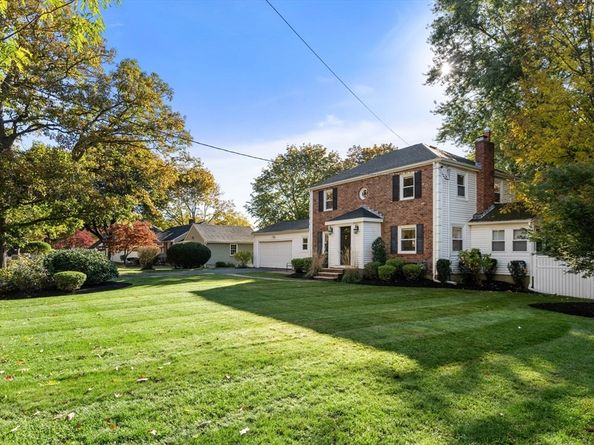461 Centre St, Milton MA 02186