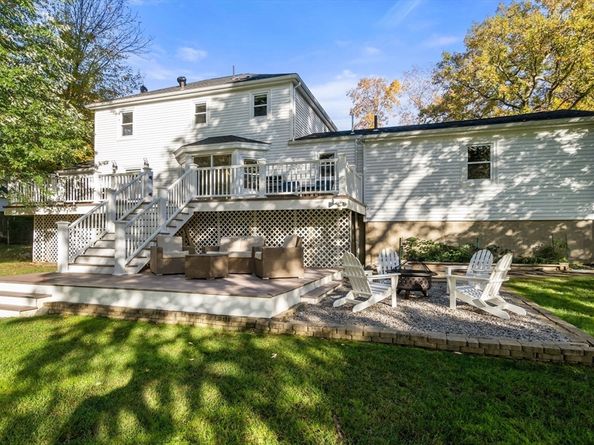461 Centre St, Milton MA 02186