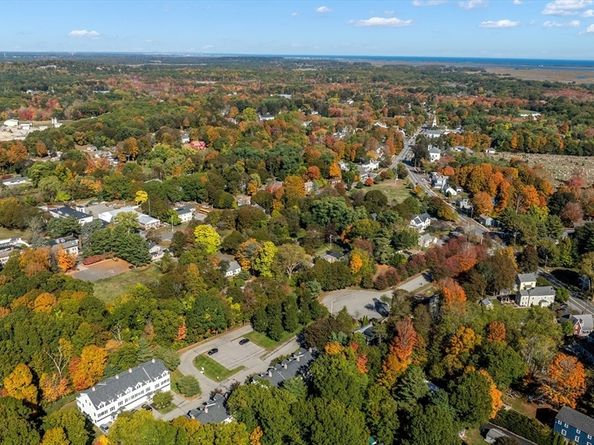 19 Morphew Ln 2, Rowley MA 01969